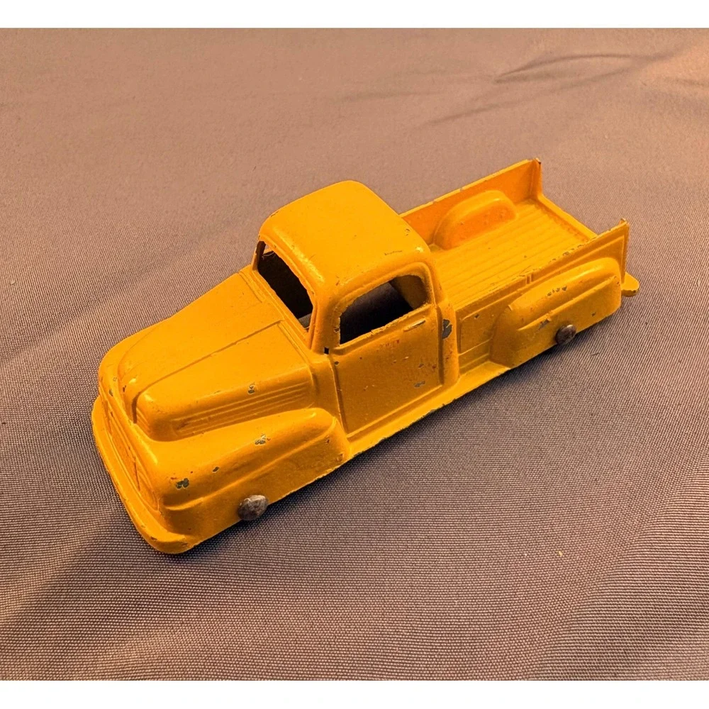 Vintage TootsieToy Diecast Truck Lot 4pc Blue Van Green Yellow Pickup Orange Cab
